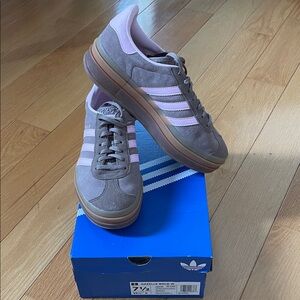 Adidas Women's Gazelle Bold Brown Suede with pink striped shoes